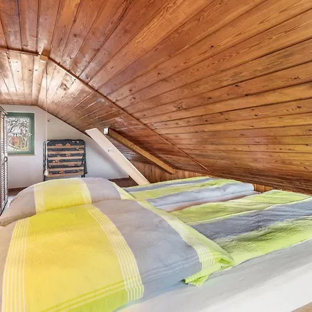 Kleines Kirschallee *